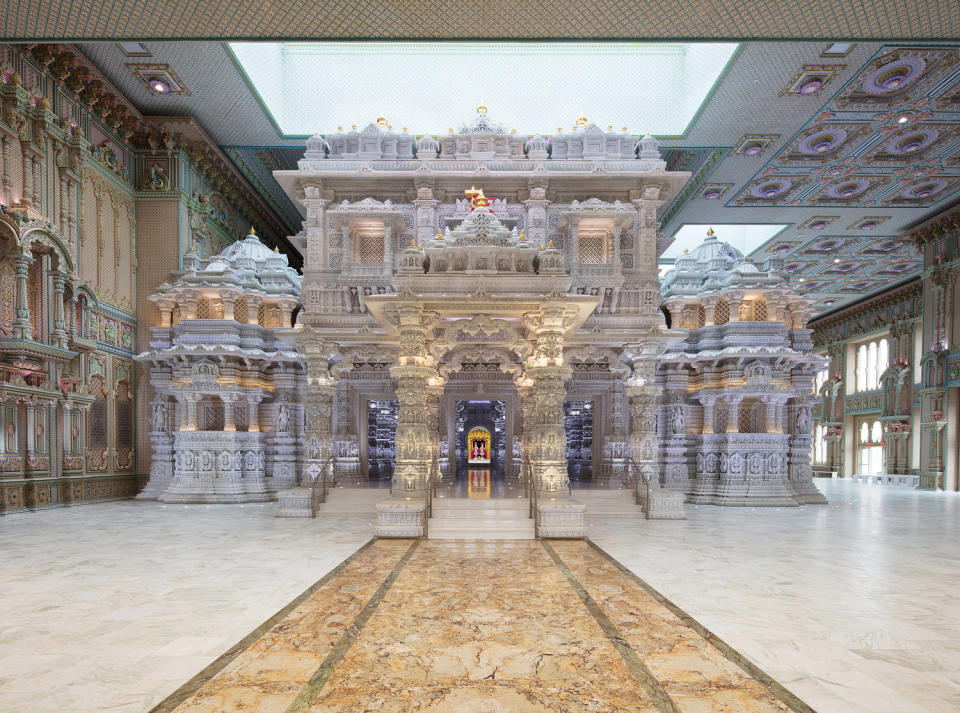 An interior view (BAPS Swaminarayan Akshardham)