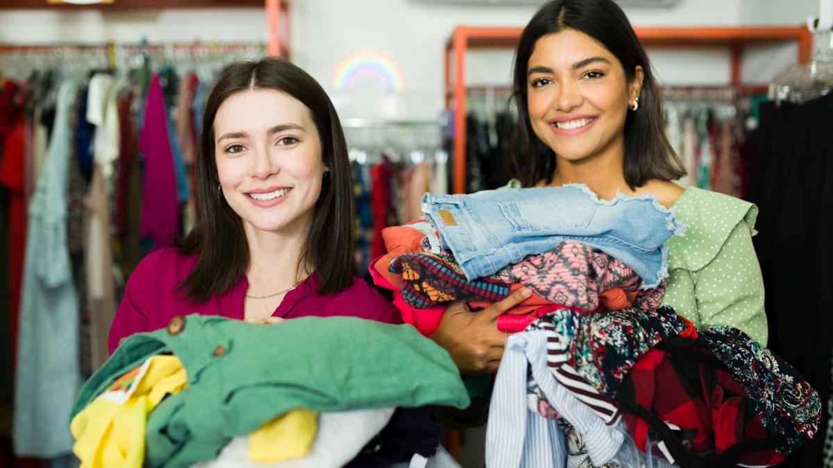 How to Thrift Store Shop like a Pro: Mastering the Goodwill