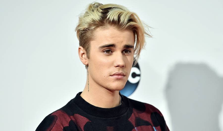 Is Justin Bieber Dead? This Site Has the Internet Constantly Calling Wolf