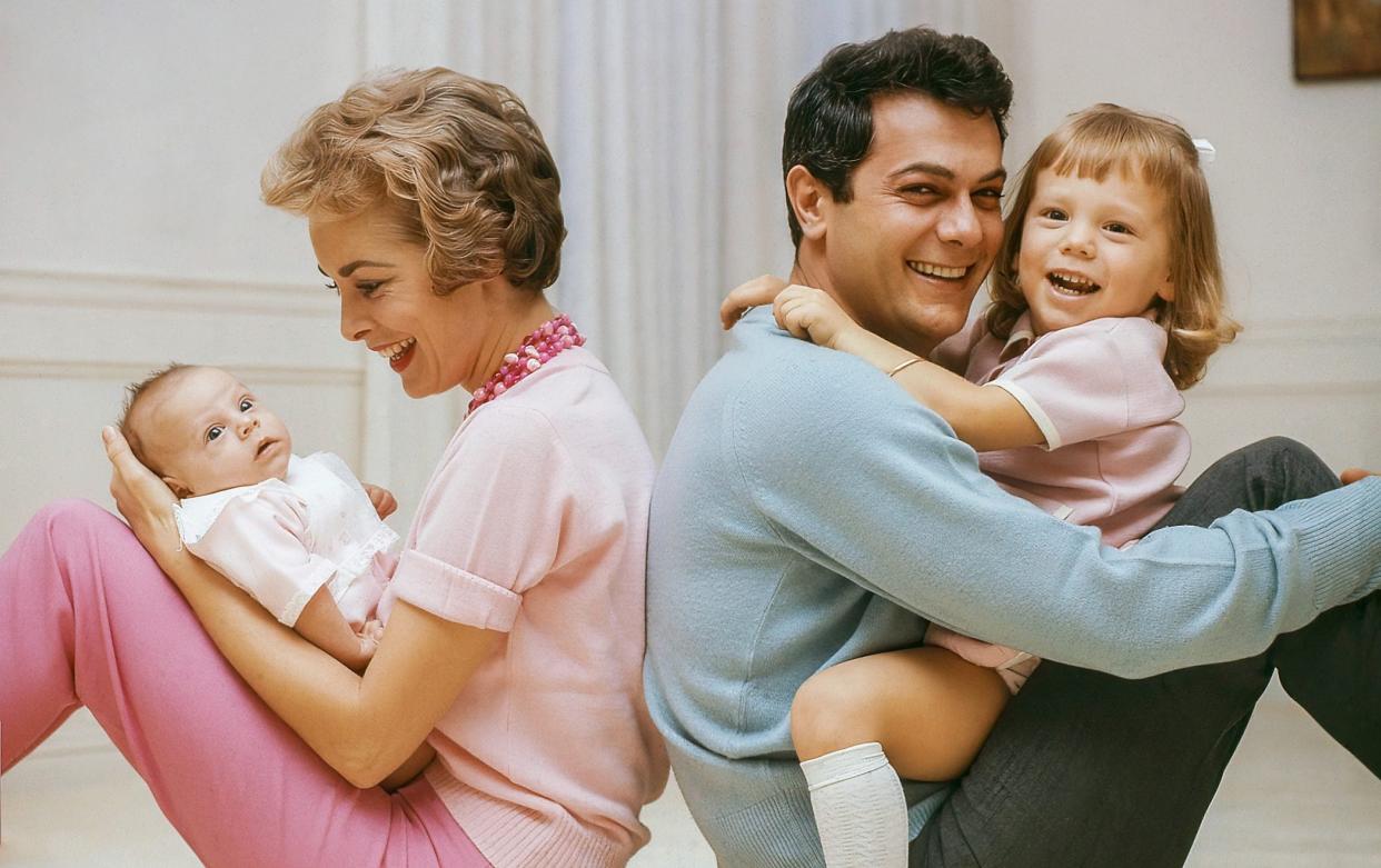 Janet Leigh with Jamie Lee and Tony Curtis with Kelly Lee, 1959