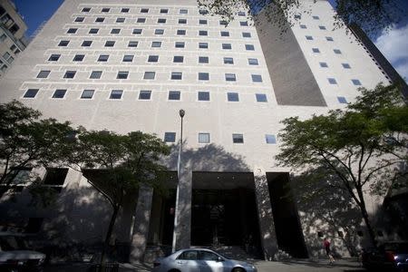 Mount Sinai Hospital is pictured in the Manhattan borough of New York August 4, 2014. REUTERS/Carlo Allegri