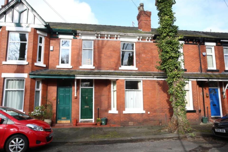 £365,000: a three-bedroom house in Didsbury, Manchester with two reception rooms and a gardenRighmove