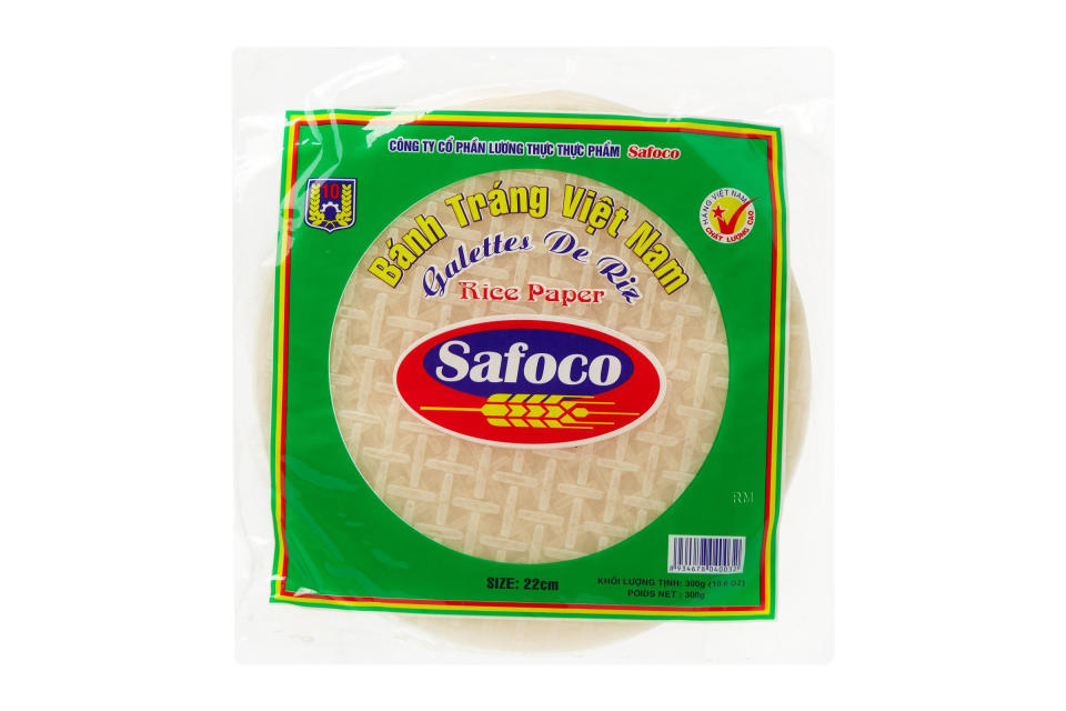 Safoco Rice Paper (Banh Trang 22 X 300) - By Vmart. (Photo: Lazada SG)