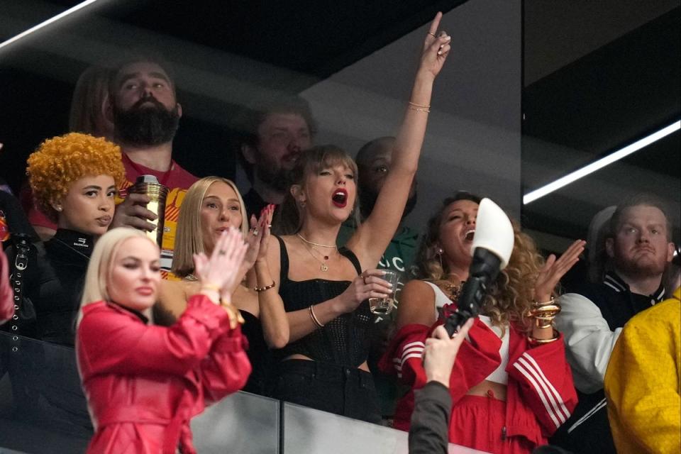 Taylor Swift cheered on boyfriend Travis Kelce alongside friends (AP)