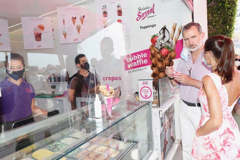 Reyes Felipe y Letizia en Benidorm