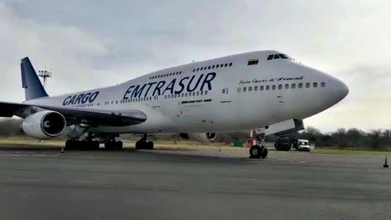 El segundo contacto entre la torre de control de Uruguay y el avión venezolano-iraní