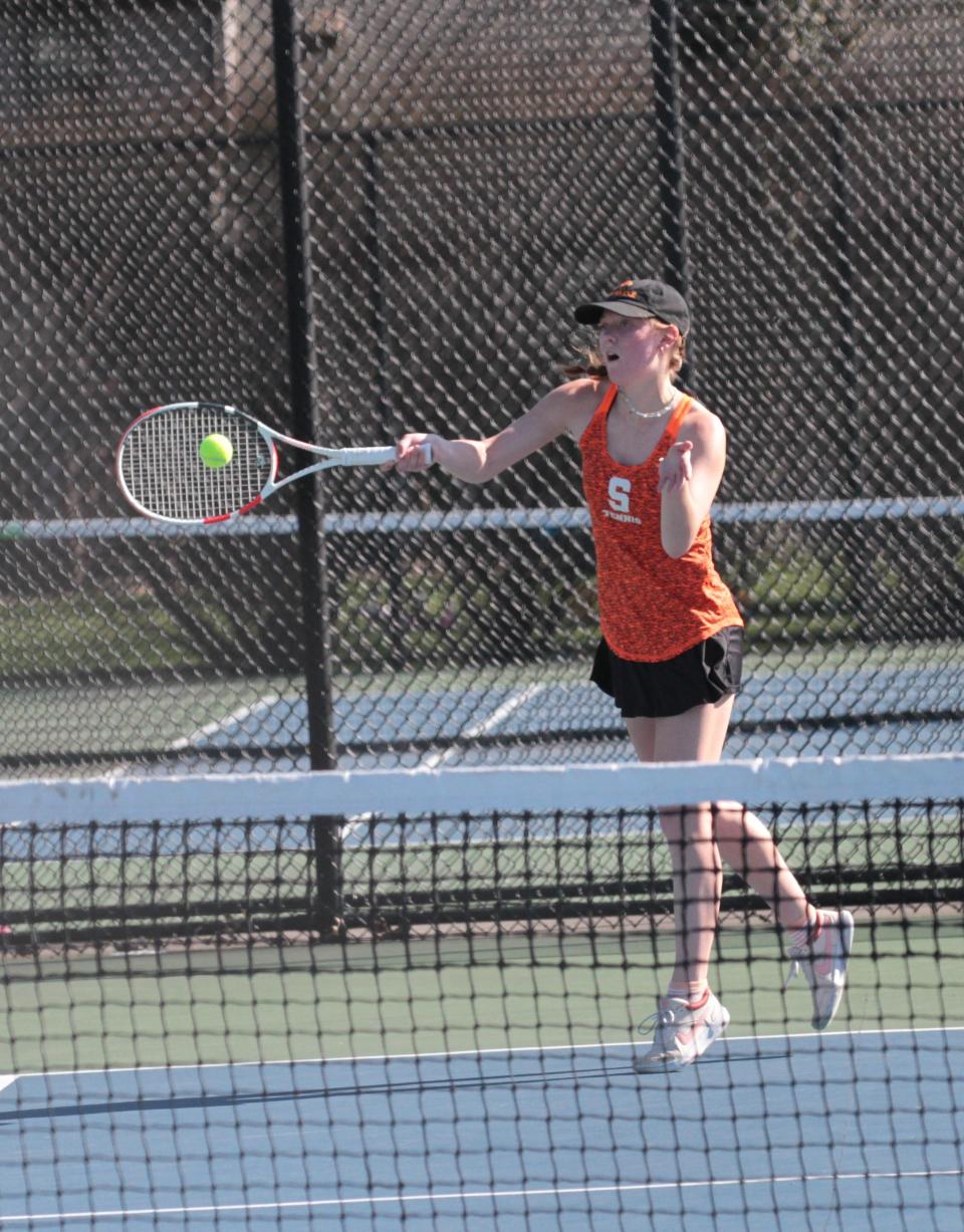Tess Scheske won her match at third singles, cruising to a 6-0, 6-0 victory.