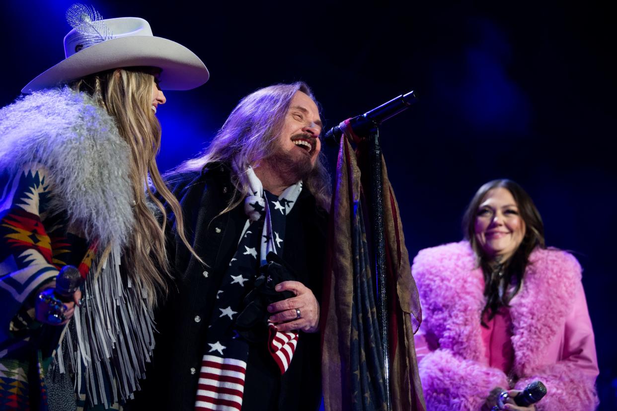 Lainey Wilson, Johnny Van Zant with Lynyrd Skynyrd, and Elle King perform during Nashville’s Big Bash, New Years Eve celebration at Bicentennial Capitol Mall State Park in Nashville , Tenn., Sunday, Dec. 31, 2023.