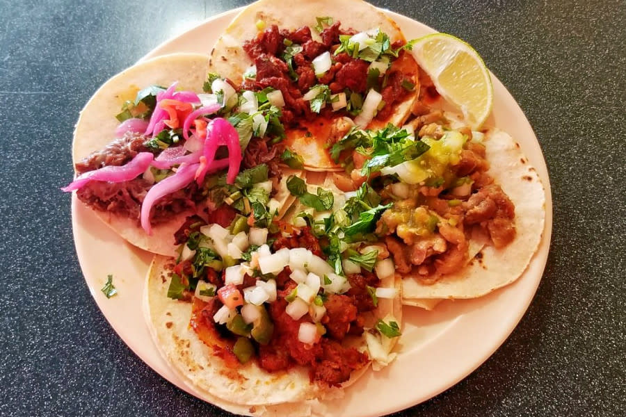 <b>Photo: Carly P./<a href="https://yelp.com/biz_photos/tacos-selene-aurora-2?utm_campaign=c5e36fd4-d0c9-4603-acba-0ae4d82061a1%2Cabf8c25b-eab2-493f-871e-97e82dacc7d6&utm_medium=81024472-a80c-4266-a0e5-a3bf8775daa7" rel="nofollow noopener" target="_blank" data-ylk="slk:Yelp;elm:context_link;itc:0;sec:content-canvas" class="link ">Yelp</a></b>