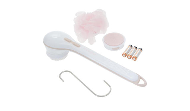 Body brush, loofah, hanging hook, batteries, and additional scrubber head all shown