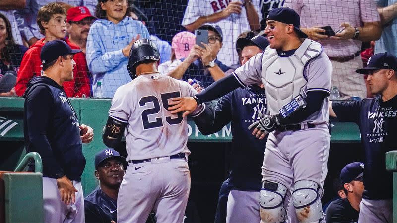 托瑞斯（Gleyber Torres）跑出場內3分砲。（圖／翻攝自洋基推特）