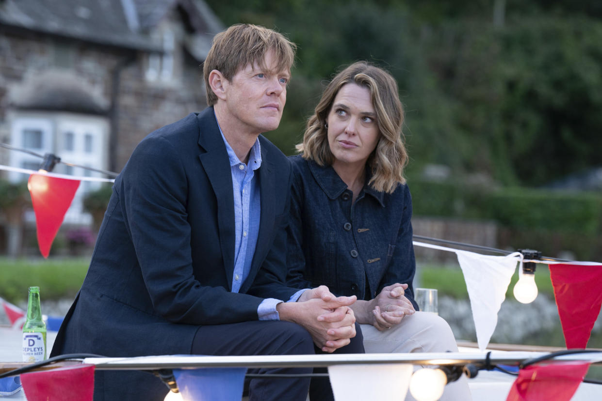 Sally Bretton and Kris Marshall in Beyond Paradise