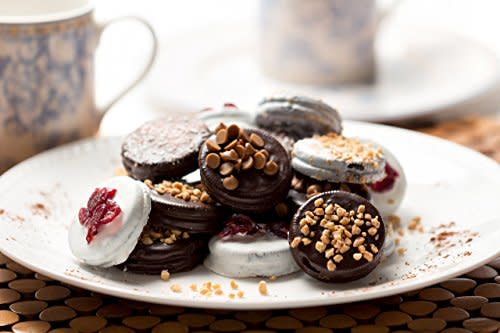 Barnett's Chocolate Covered Sandwich Cookies Gift Box (Amazon / Amazon)