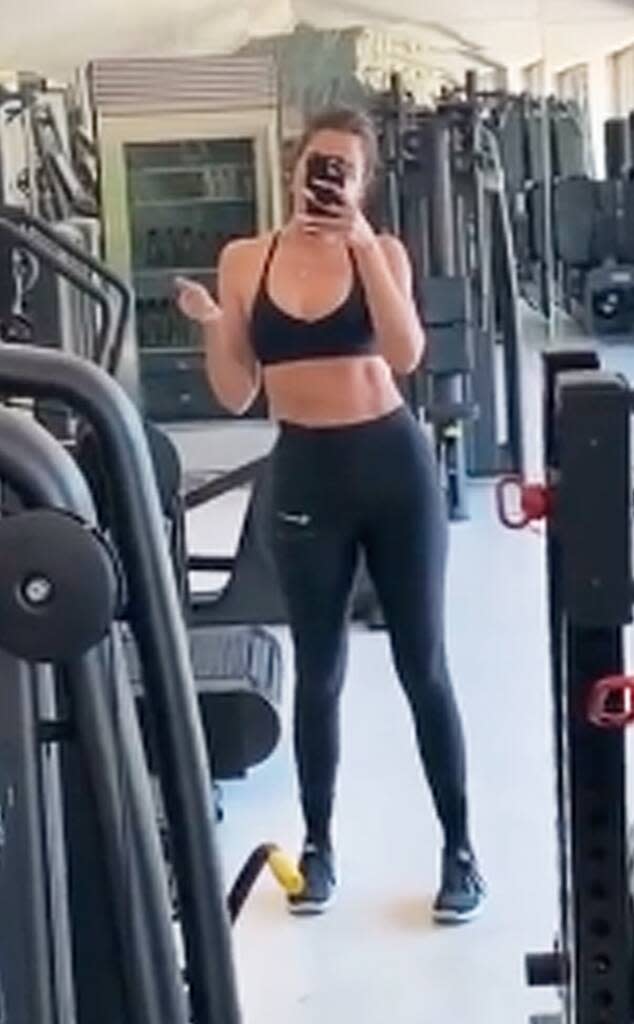 Khloe Kardashian, Instagram