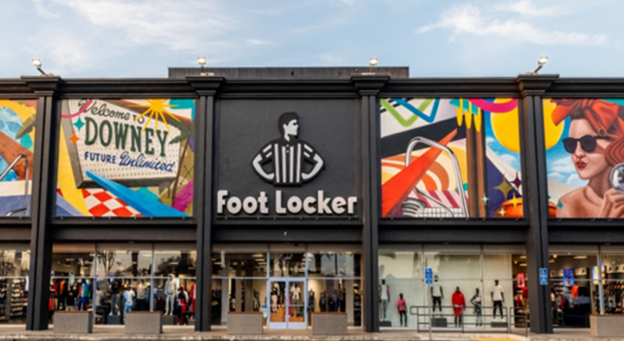 Foot Locker cae tras resultados del 2T y reducción de pronósticos