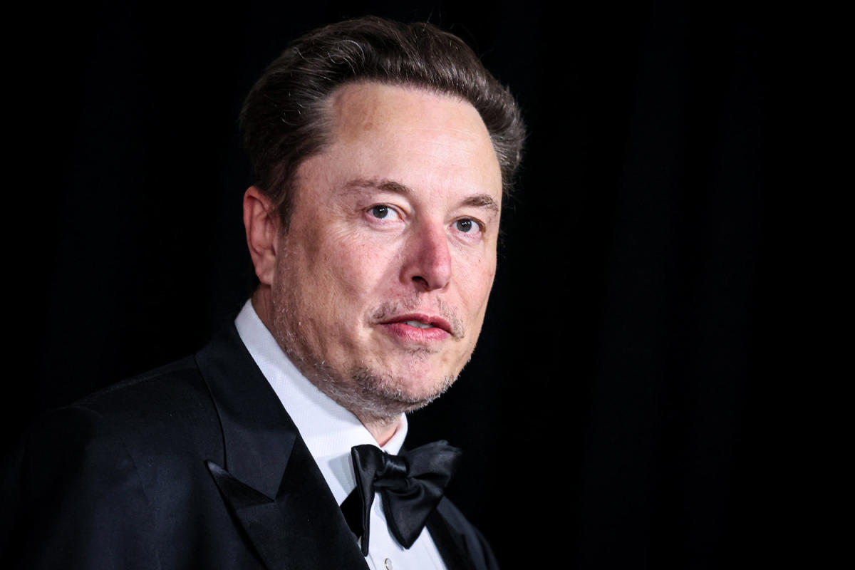 Elon Musk Deletes Controversial Post on Biden