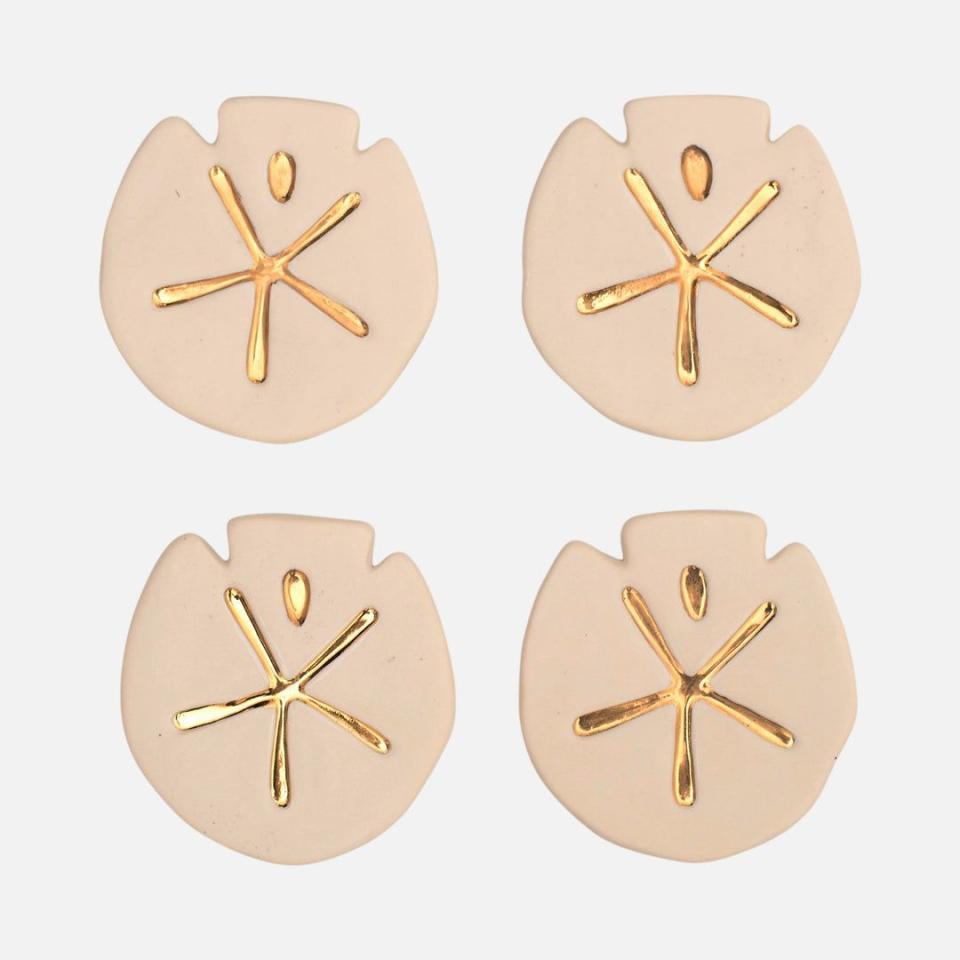 20) Sand Dollar White and Gold Coasters