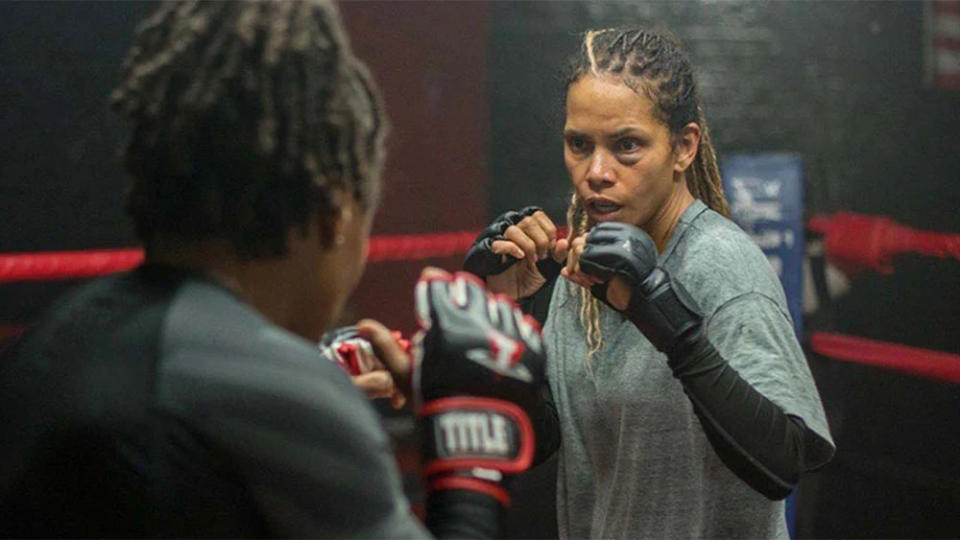 Scene from Bruised where Halle Berry fights in a boxing ring