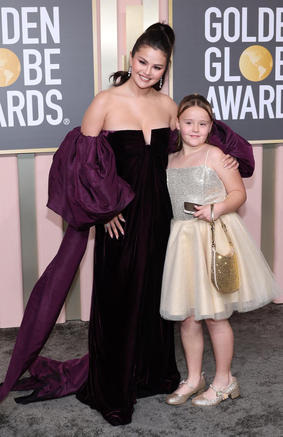 Selena Gomez and her sister Gracie attend the 80th Annual Golden Globe Awards at The Beverly Hilton on January 10, 2023.