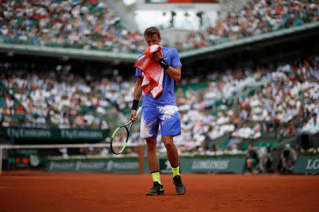 Tennis - French Open - Roland Garros, Paris, France - 30/5/17 Russia's Andrey Kuznetsov during his first round match against Great Britain's Andy Murray Reuters / Christian Hartmann