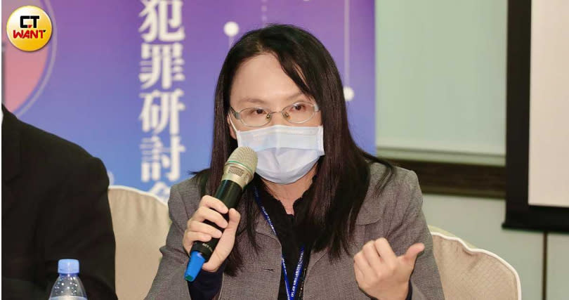 行政院洗錢防制辦公室執行秘書蘇佩鈺指出，線上遊戲等產業已納入洗錢風險評估範圍。（圖／馬景平攝）