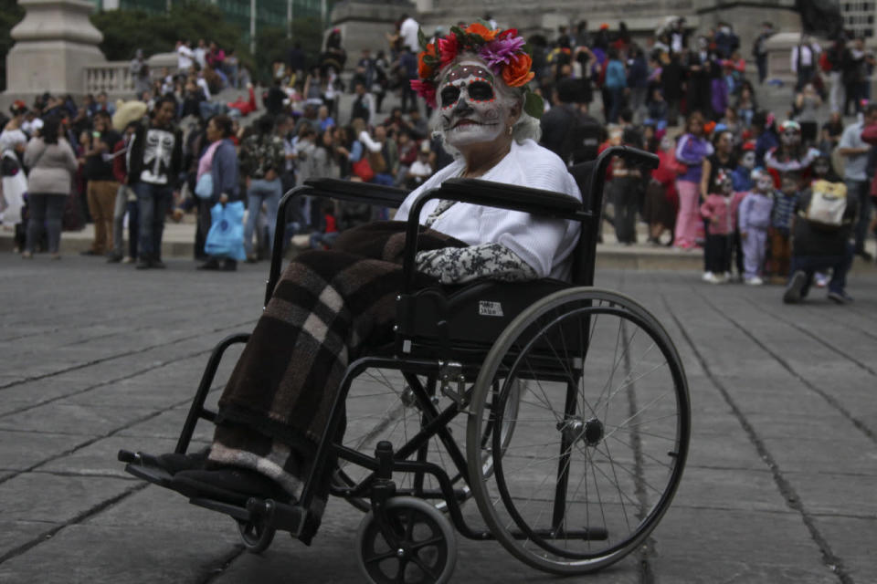 CIUDAD DE MÉXICO.- Mega Procesión de Catrinas a mediados de octubre. FOTO: GALO CAÑAS /CUARTOSCURO.COM