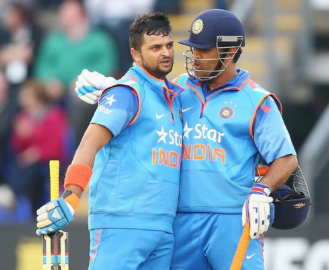 MS Dhoni and Suresh Raina (Photo- Twitter)