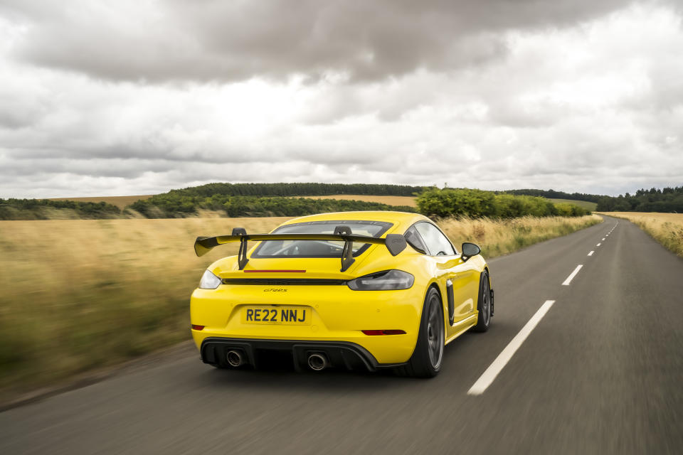 Porsche 718 Cayman GT4 RS