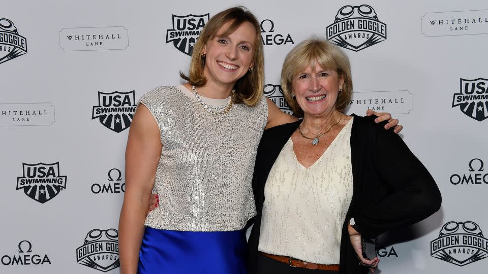 Katie Ledecky and her mother Mary Gen Ledecky during the 2023 Golden Goggle Awards on November 19, 2023 in Los Angeles, California. - Kevork Djansezian/Getty Images