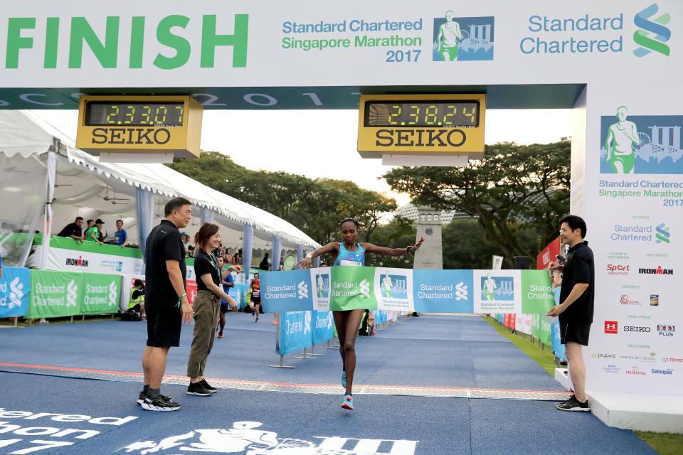 Standard Chartered Singapore Marathon 2017