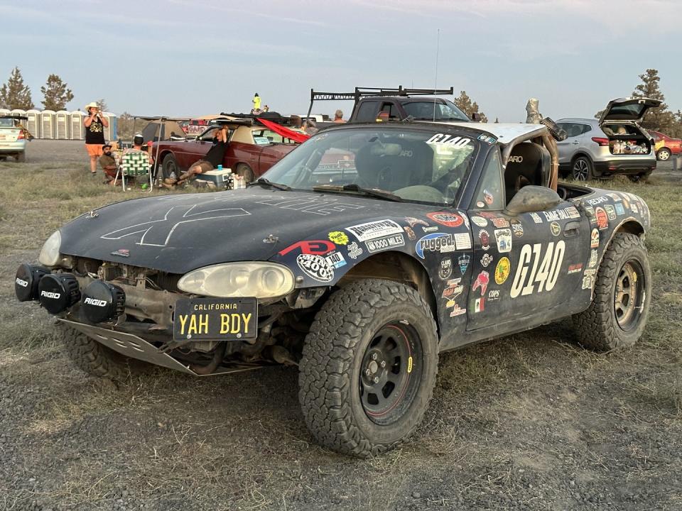 a lifted 2001 mazda miata