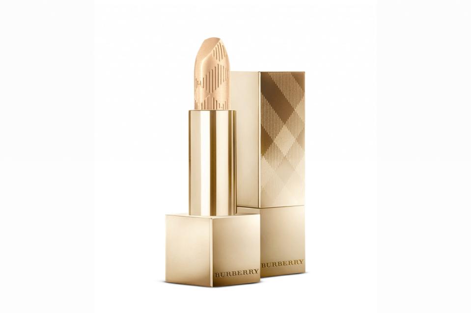 <p>Infused with a gentle shimmer, this gold lippy is a wonderful festive git. After all, every woman loves being treated to expensive make-up! </p>