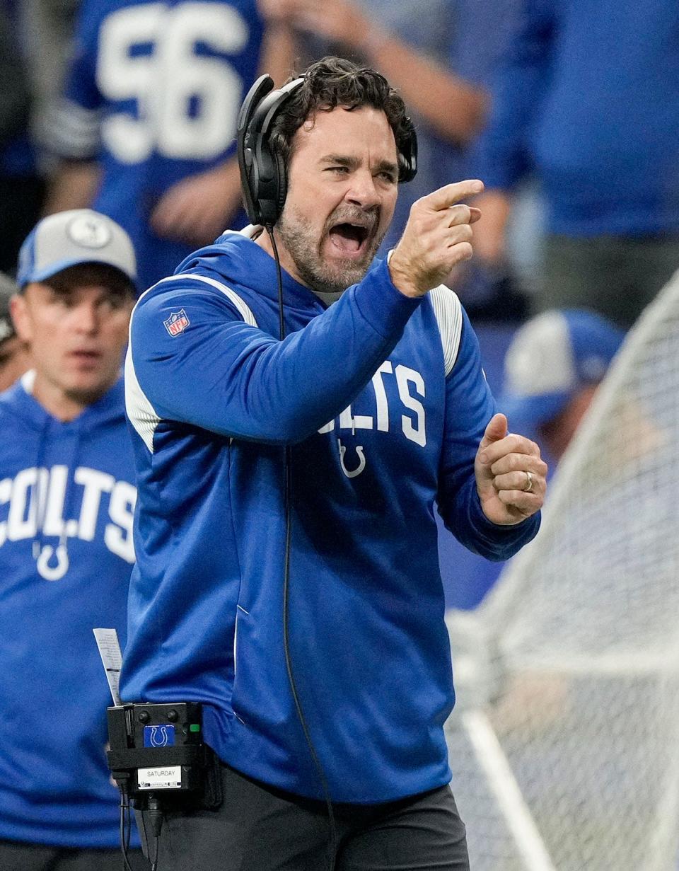 Jeff Saturday is now 1-2 as the Indianapolis Colts' interim coach.