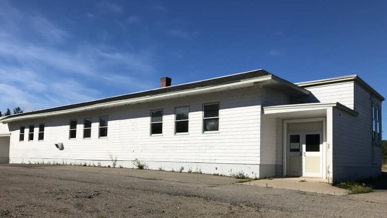 Cape Breton boat builder hopes to turn old school into marine assembly shop