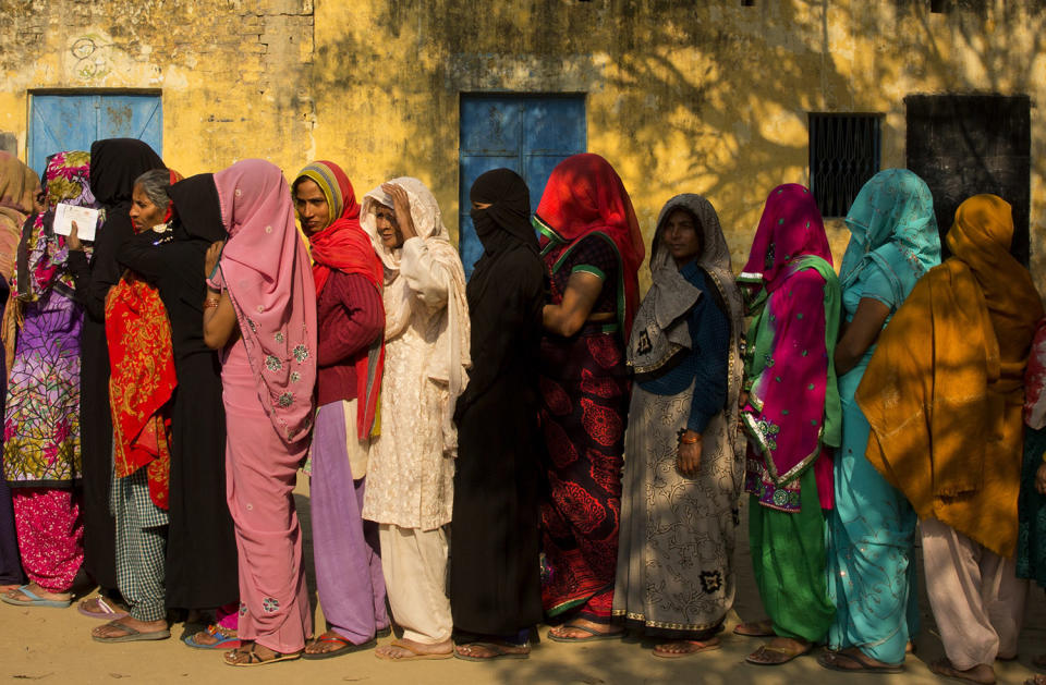 Women voting in Uttar Pradesh