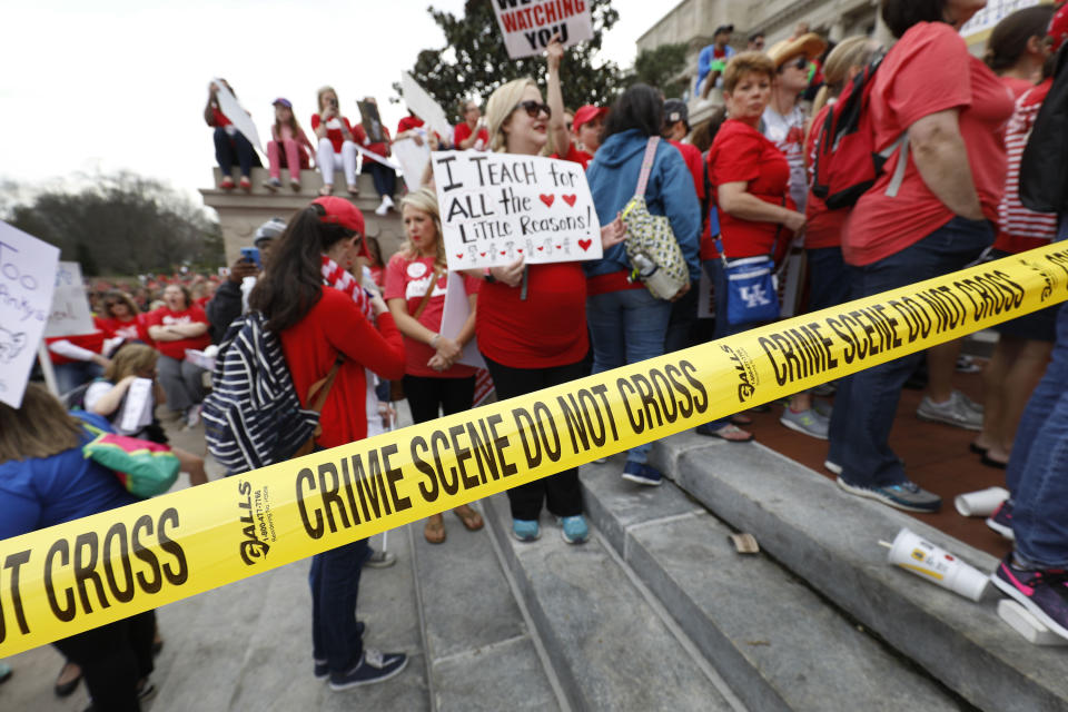 <p>Kentucky Public school teachers rally for a “day of action” at the Kentucky State Capitol to try to pressure legislators to override Kentucky Governor Matt Bevin’s recent veto of the state’s tax and budget bills in Frankfort, Ky., April 13, 2018. (Photo: Bill Pugliano/Getty Images) </p>