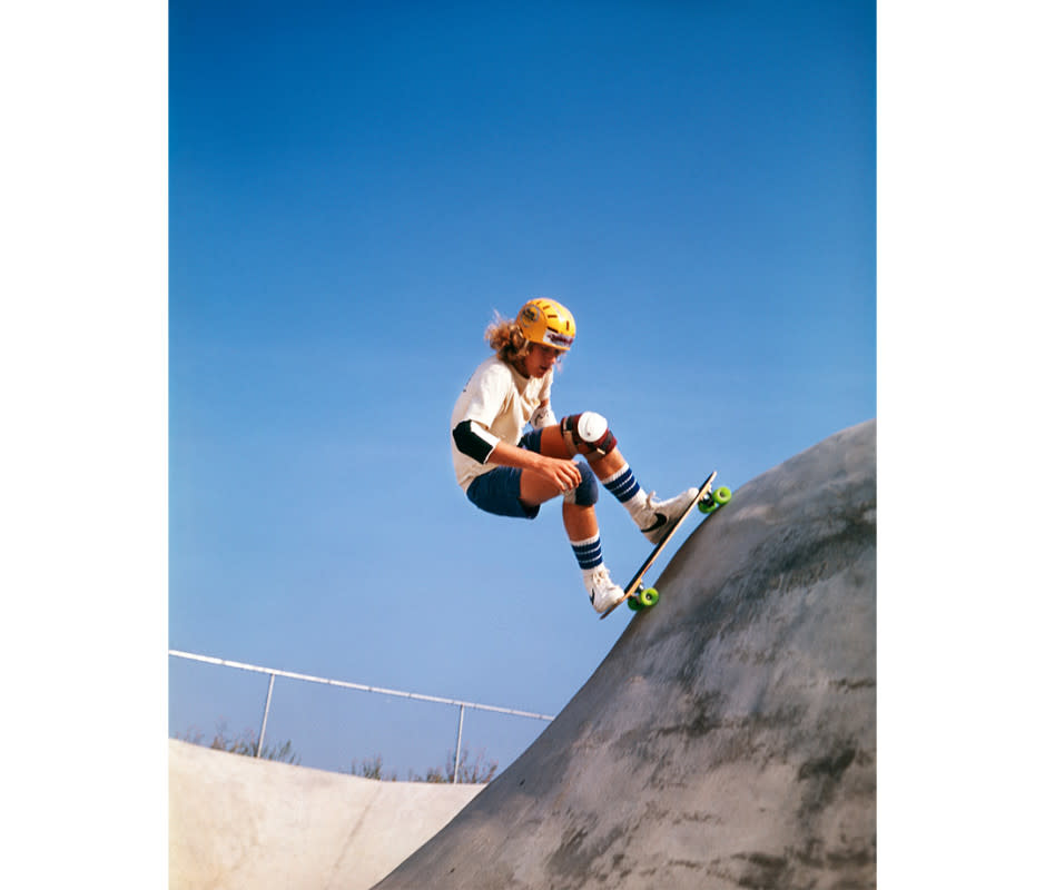 <p>D. Corson/ClassicStock / Contributor / Getty Images</p><p>There’s only one Tony Hawk, but one of the best easy Halloween costumes for guys means anyone can be a skater boy. Dig that old board out of storage, throw on that baggy, ‘90s-era graphic tee, and those old cargo shorts, dust off your Vans, and head to your next costume party. Oh, and maybe brush up on any old skateboard tricks—just be sure to stretch beforehand and wear a helmet...and knee pads. </p>