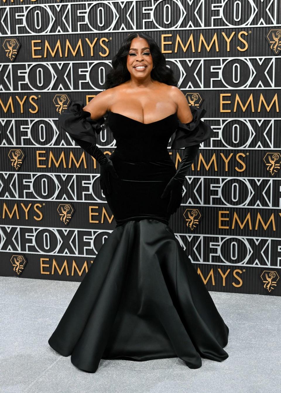 75th primetime emmy awards arrivals niecy nash