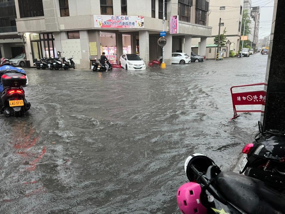 台中市豪雨災情。林靜儀提供