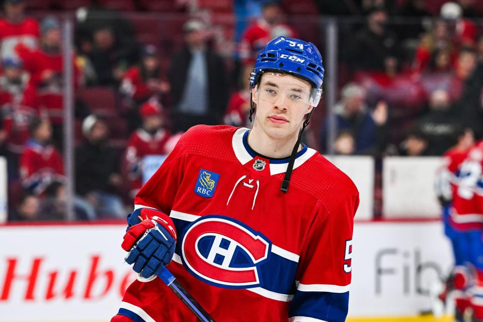 Mar 28, 2024; Montreal, Quebec, CAN; Montreal Canadiens defenseman Jordan Harris (54) looks on during warm-up before the game against the Philadelphia Flyers at Bell Centre. Mandatory Credit: David Kirouac-USA TODAY Sports