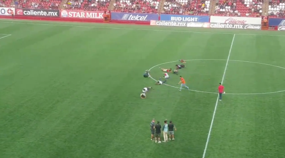 Fans of Mexico’s Club Tijuana perform the “Neymar Challenge” at halftime of a preseason friendly. (Screenshot: @RClaudia89 on Twitter)