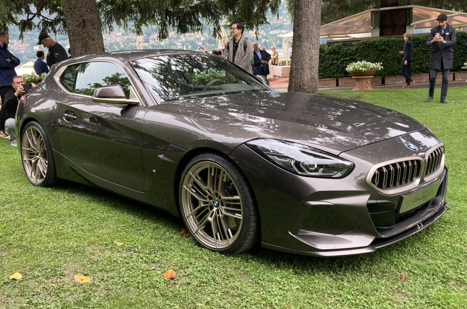 <p>Among the Touring Coupé's key exterior elements is a new brush aluminium-look kidney grille with vertical louvres in place of the black plastic honeycomb mesh insert of the production Z4 roadster.</p>