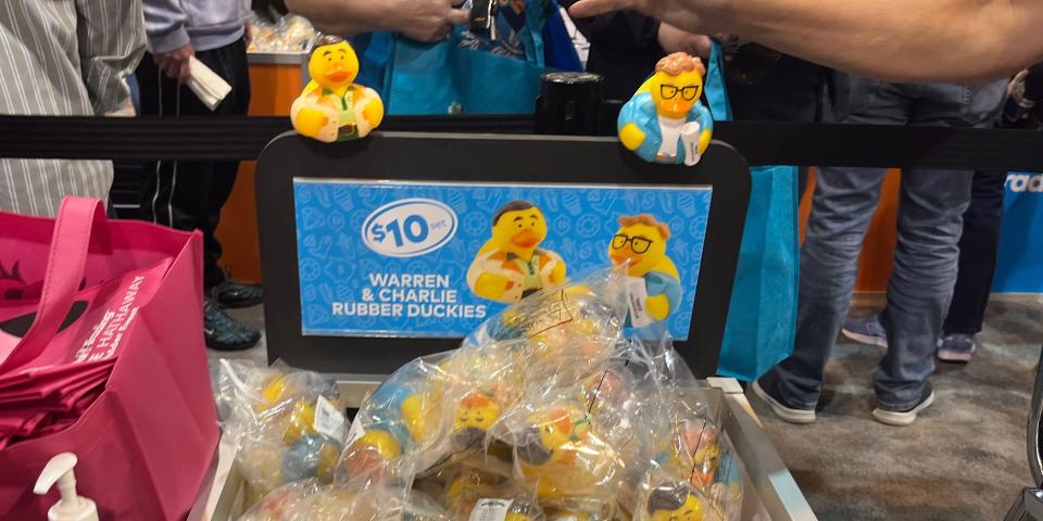 Warren Buffett and Charlie Munger-themed rubber ducks.