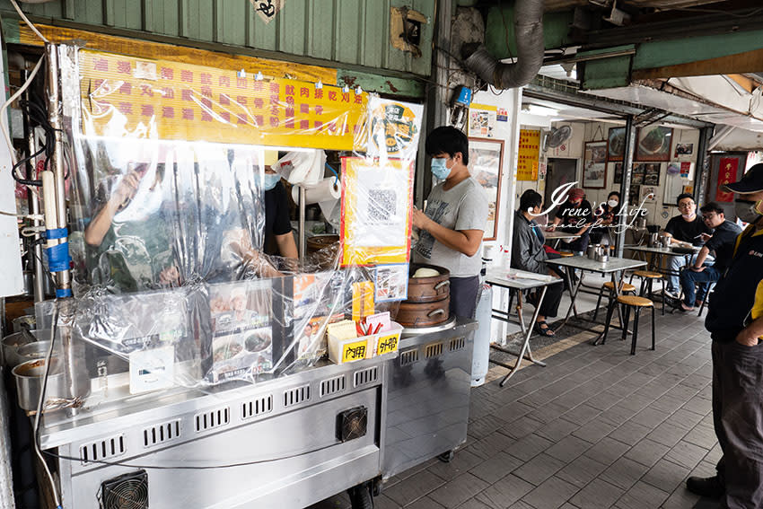 台北｜艋舺阿萬油飯