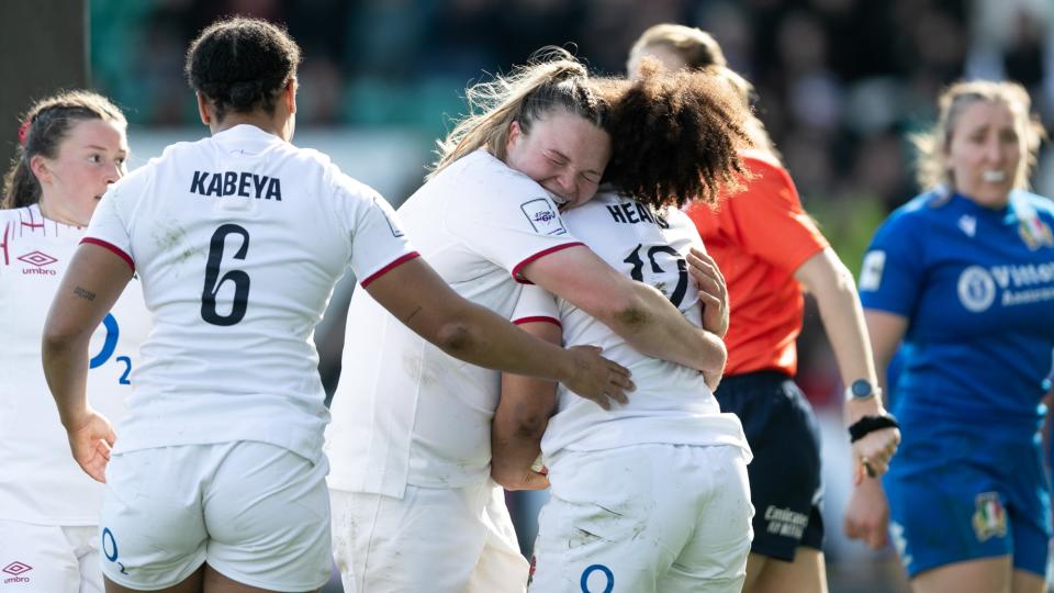 Bern assisted two tries for England on Sunday, with the backs getting 10 of England's 12 tries