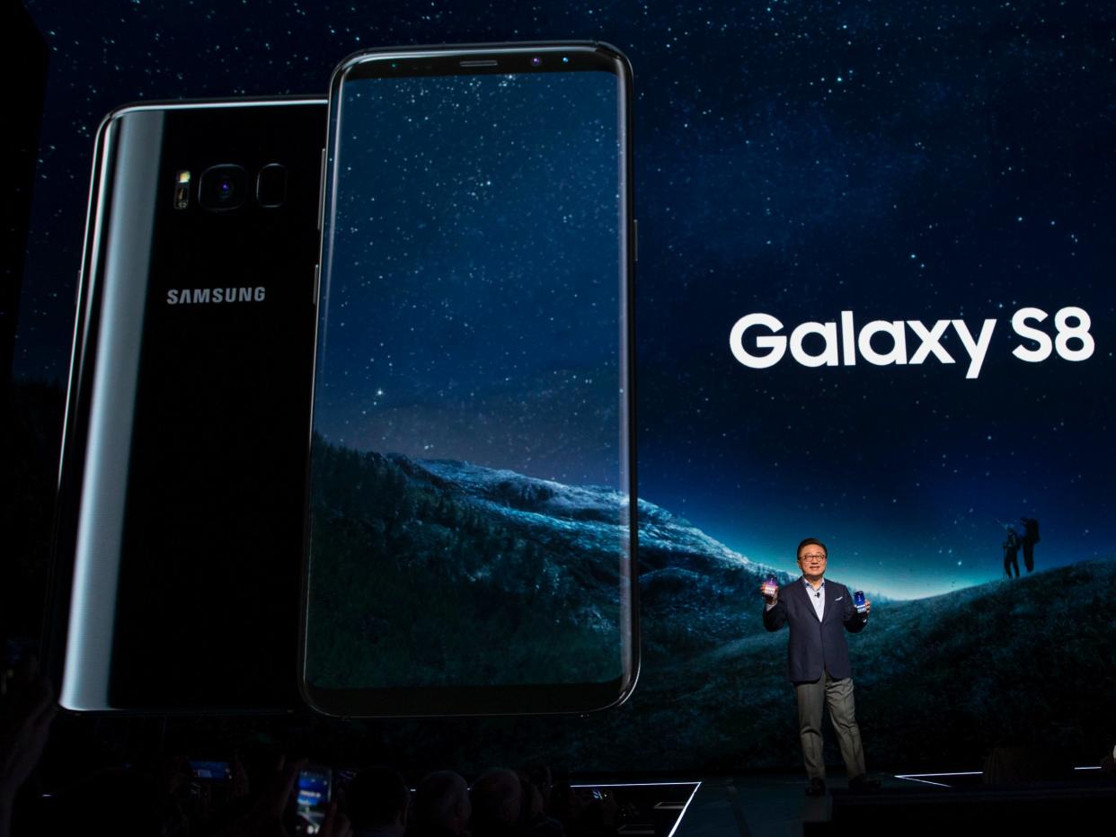 samsung president dj koh at galaxy s8 launch