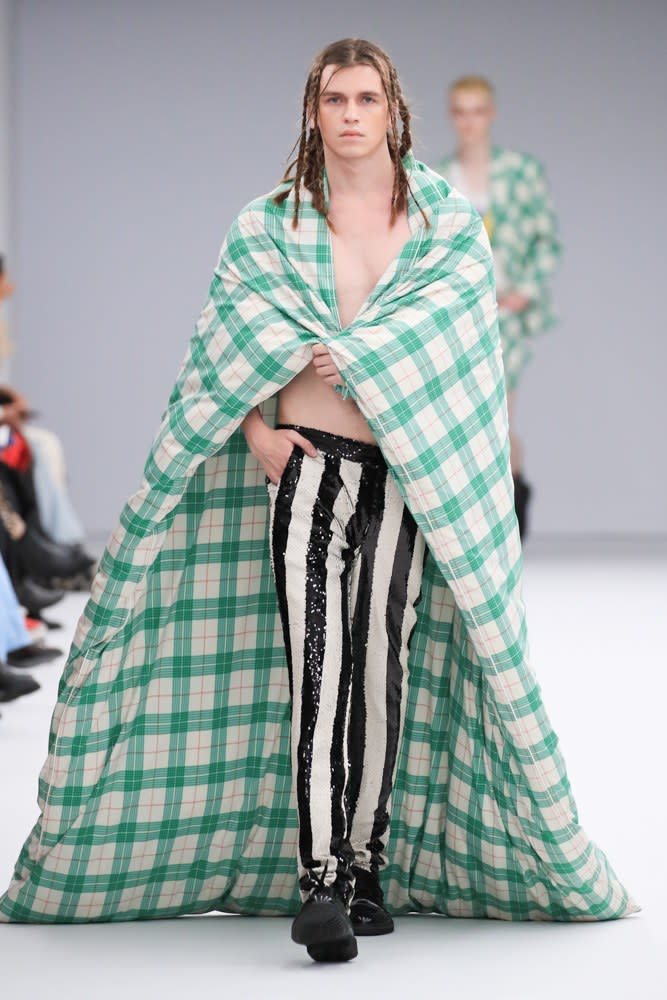 <cite class="credit">Photo: Courtesy of Seoul Fashion Week</cite>