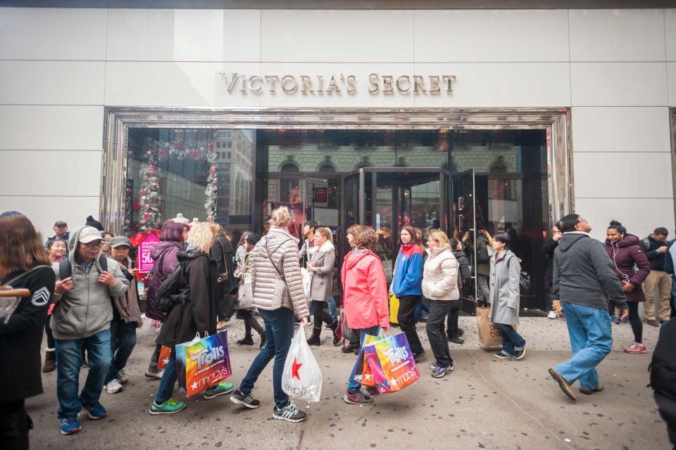 Der Dessous-Hersteller „Victoria’s Secret“ kündigte die größten „Black Friday“-Rabatte aller Zeiten an. (Bild: ddp Images)