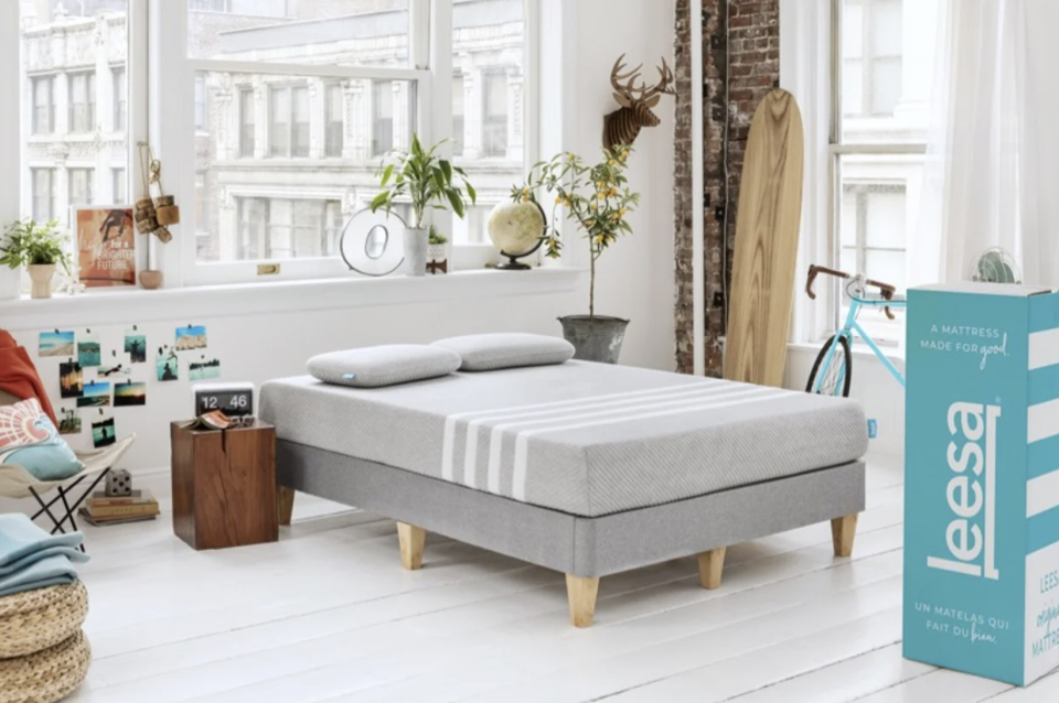 leesa mattress, bedroom