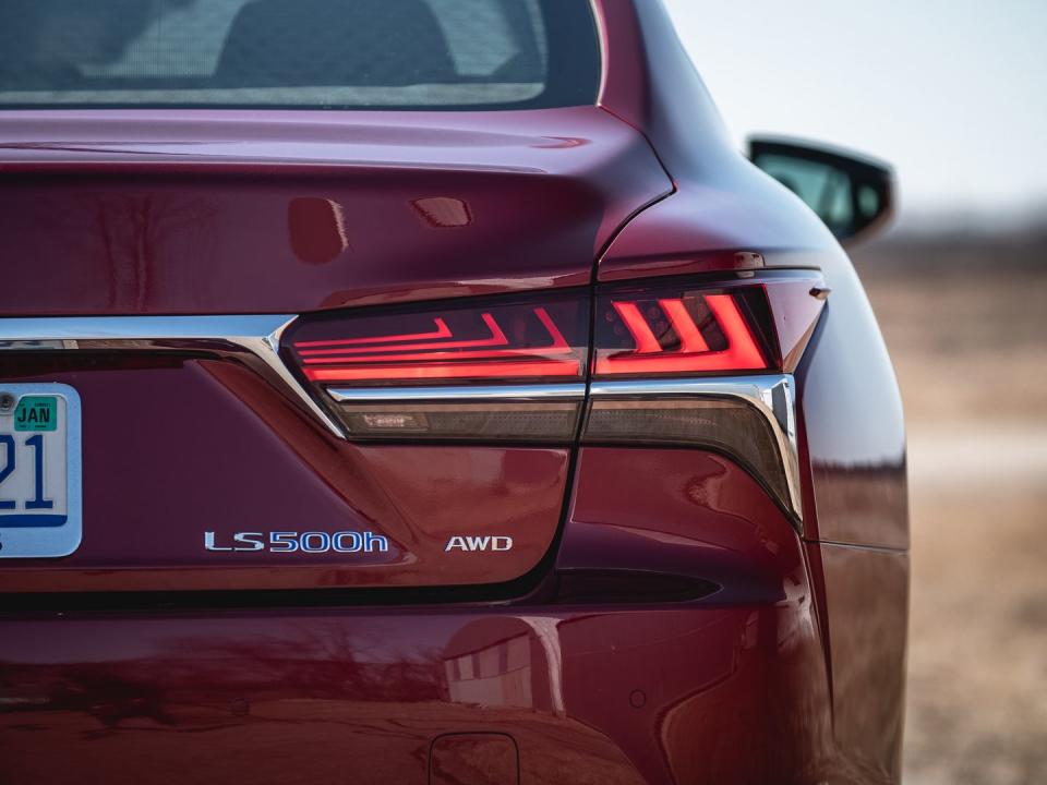 View Photos of the 2019 Lexus LS500h Hybrid